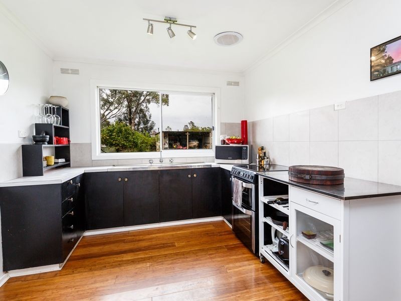 10 Victoria Street, Briagolong VIC 3860