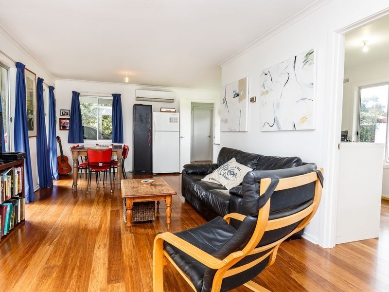 10 Victoria Street, Briagolong VIC 3860