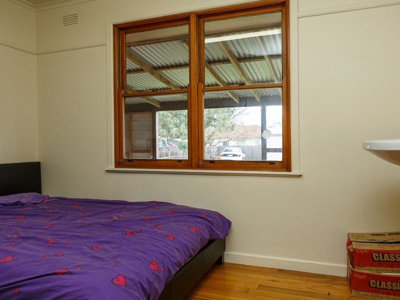 23 Leslie Street, Sale VIC 3850