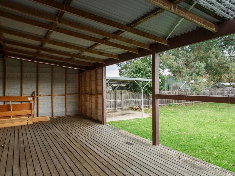 23 Leslie Street, Sale VIC 3850