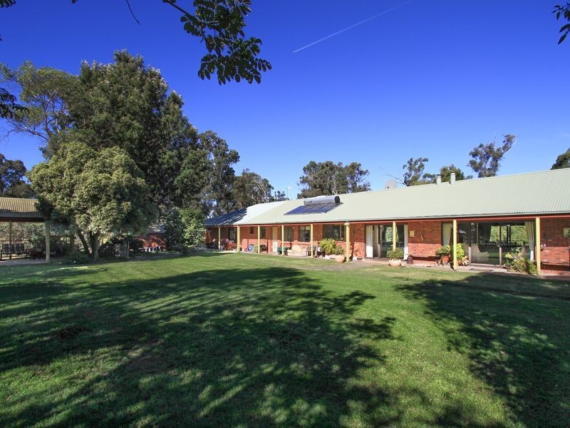 38 Hunter Road, Stratford VIC 3862