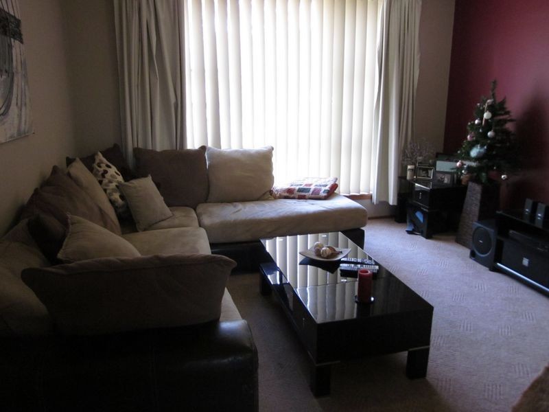 4 Overend Crescent, Sale VIC 3850