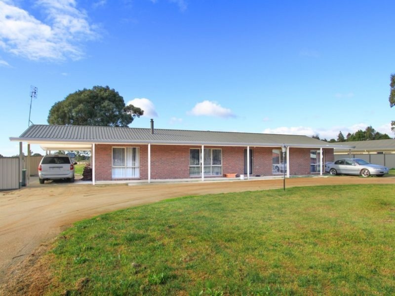 11 Boggy Creek Road, Longford VIC 3851