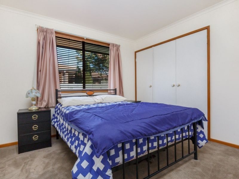 34 Helen Crescent, Sale VIC 3850