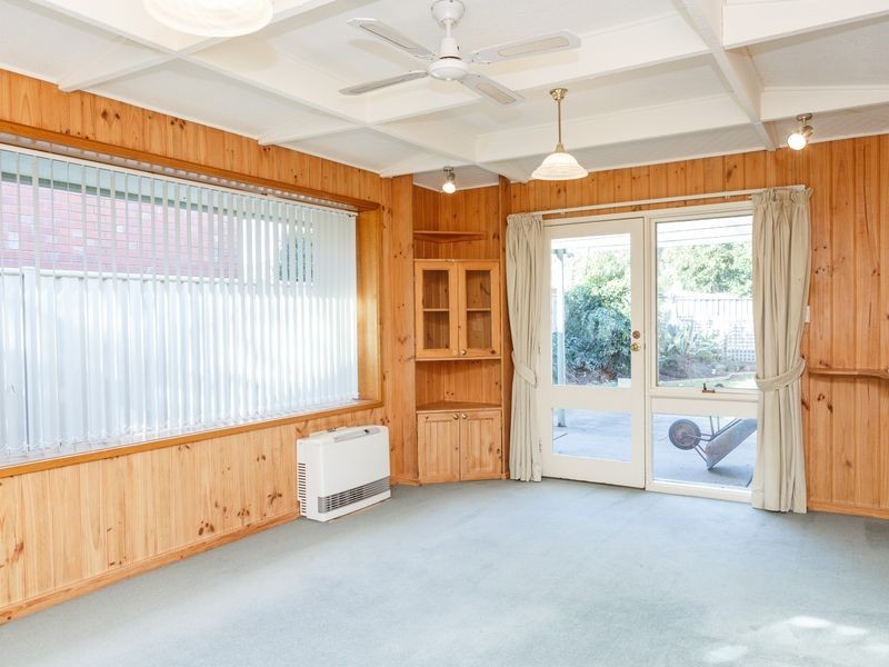 8 Julie Court, Sale VIC 3850