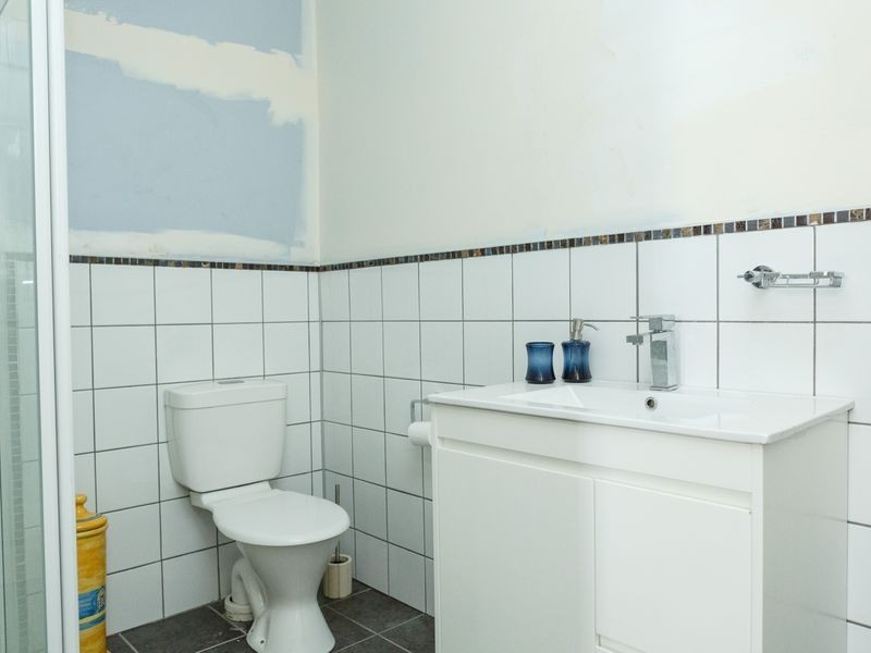 27 Howard Street, Sale VIC 3850