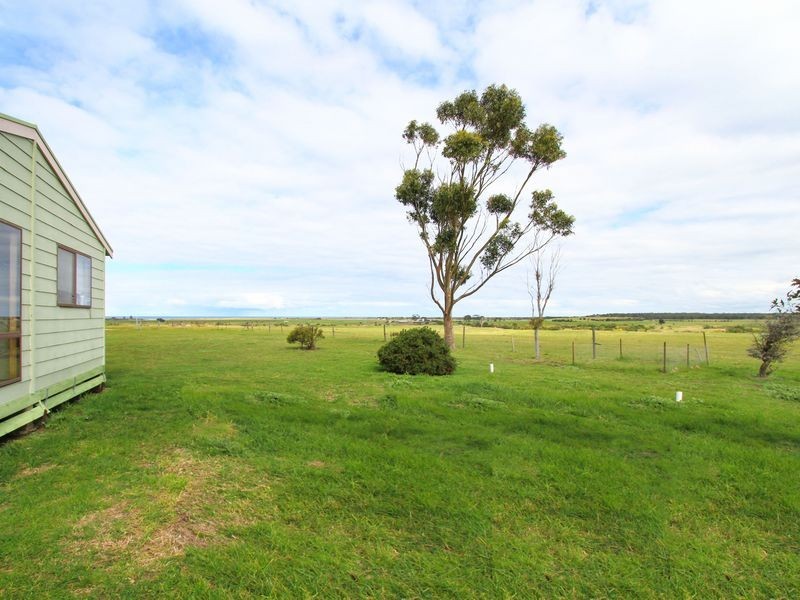 44 Panorama Drive, Seaspray VIC 3851