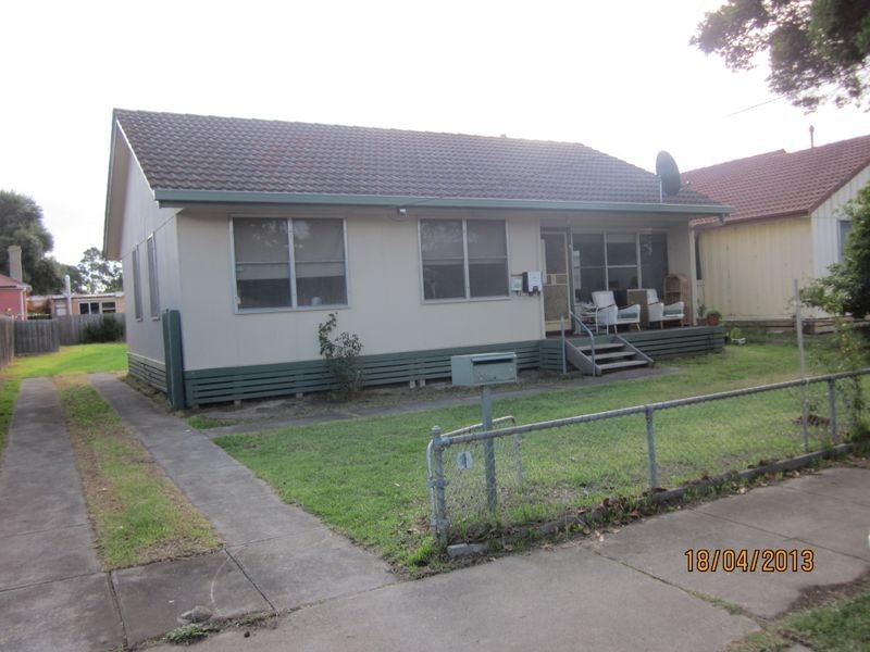 1 Alexandra Avenue, Sale VIC 3850