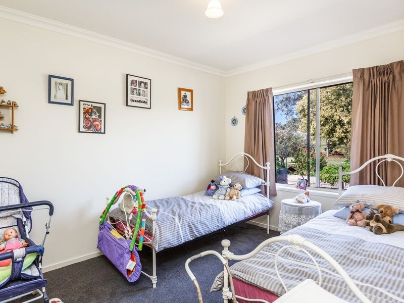 56 William Court, Longford VIC 3851