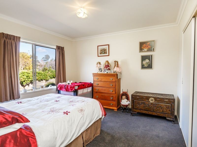 56 William Court, Longford VIC 3851