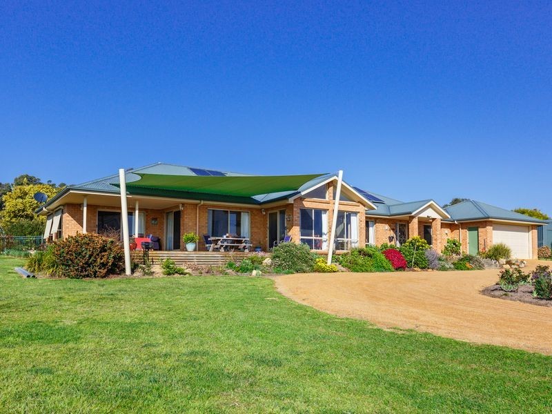 56 William Court, Longford VIC 3851