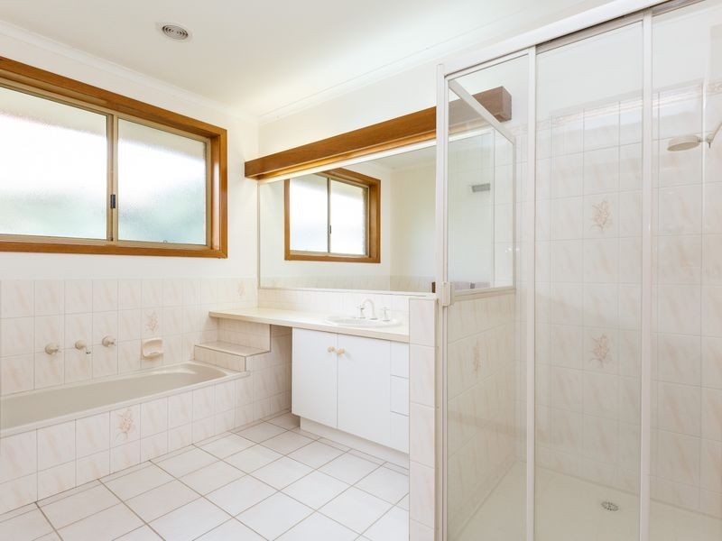 69 Reid Drive, Wurruk VIC 3850