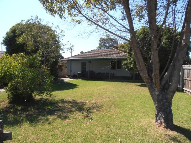 27 Howard Street, Sale VIC 3850