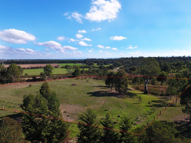 327A (Lot Redbank Road, Stratford VIC 3862