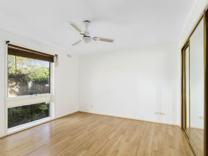 4 Lynette Court, Sale VIC 3850