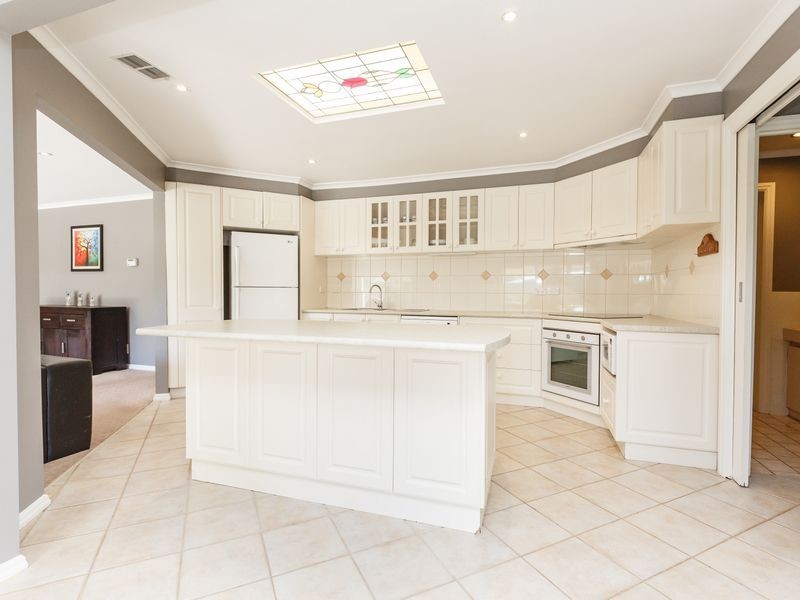 14 Ashley Court, Sale VIC 3850