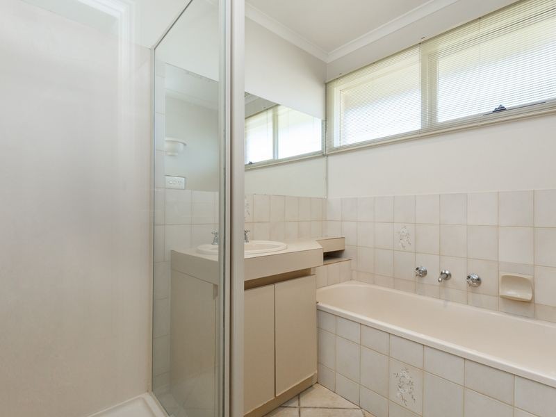 14 Ashley Court, Sale VIC 3850