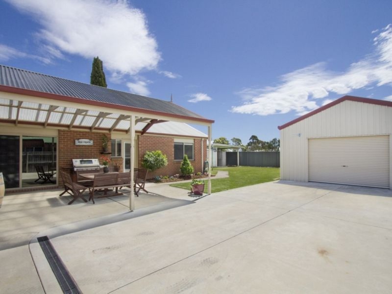 76 Topping Street, Sale VIC 3850