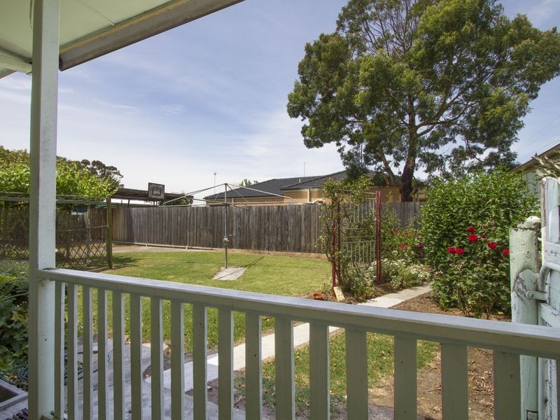64 McFarlane Street, Stratford VIC 3862