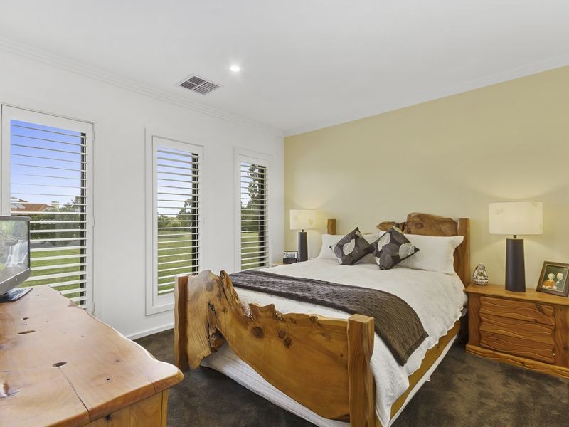 1-3 Jones Street, Stratford VIC 3862