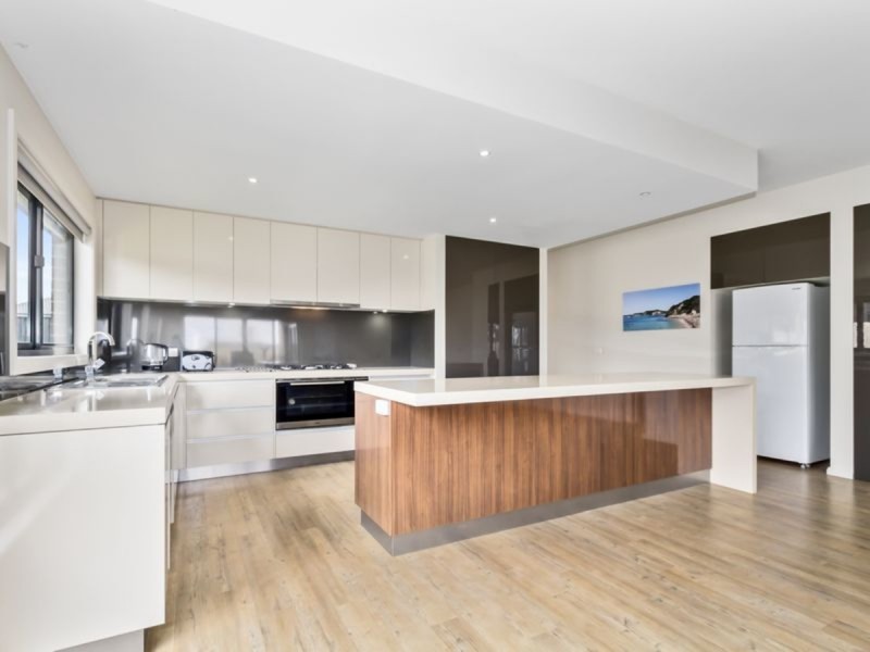 67 Woondella Boulevard, Sale VIC 3850