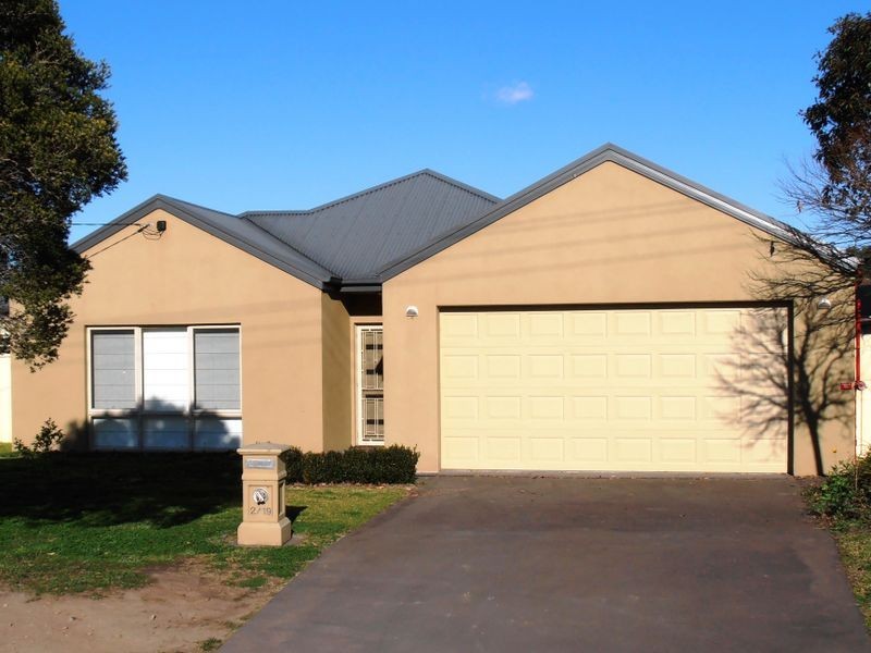 2/19 Topping Street, Sale VIC 3850