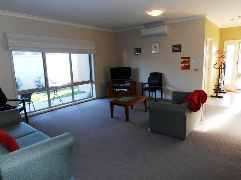 2/19 Topping Street, Sale VIC 3850