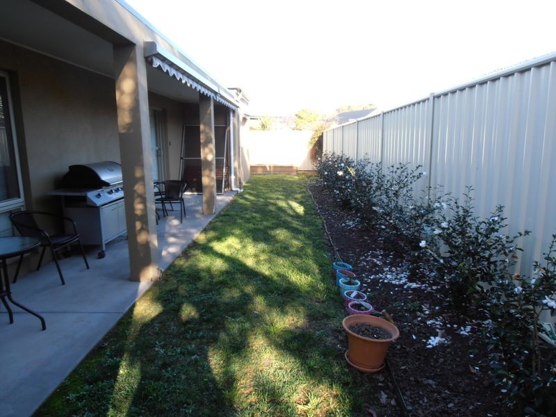2/19 Topping Street, Sale VIC 3850