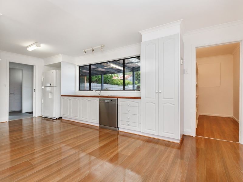 18 McFarlane Street, Stratford VIC 3862