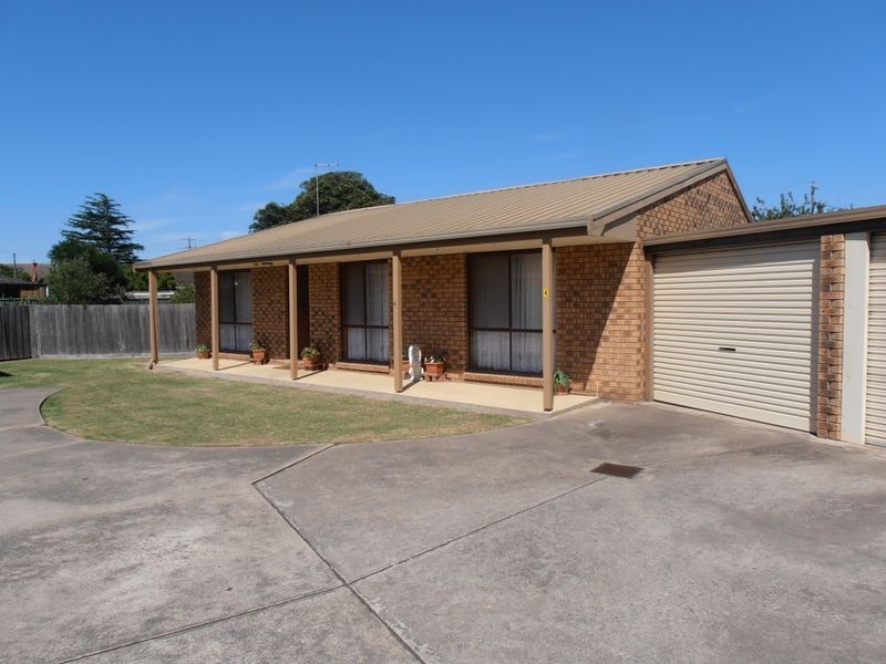 4/12 Wright Court, Sale VIC 3850