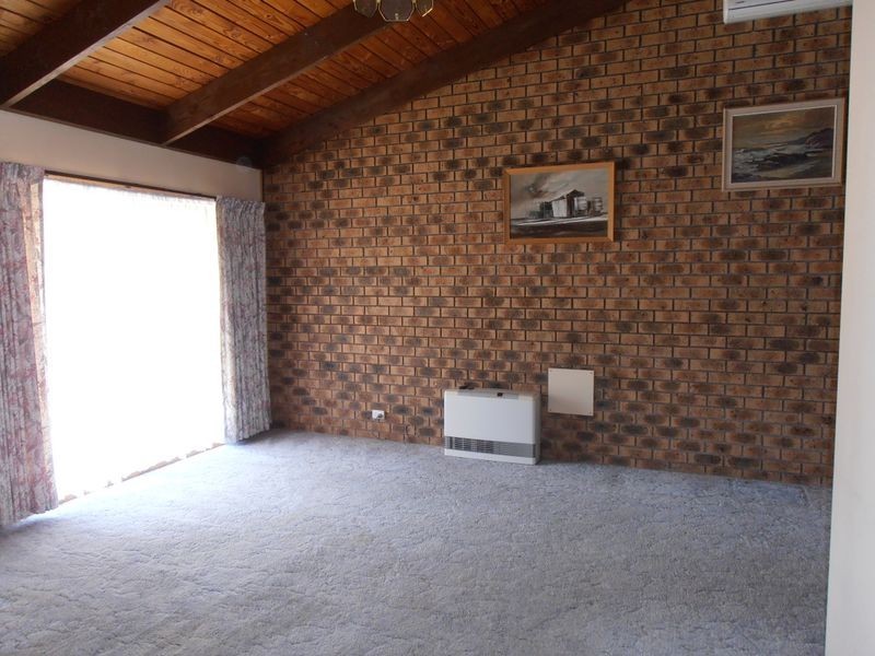 4/12 Wright Court, Sale VIC 3850