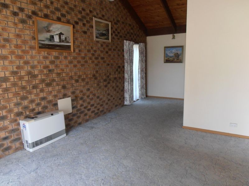 4/12 Wright Court, Sale VIC 3850