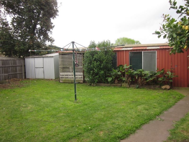 1 Trood Street, Sale VIC 3850