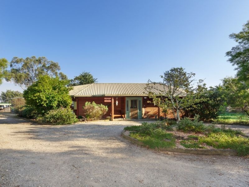 195 Stockdale Road, Stratford VIC 3862