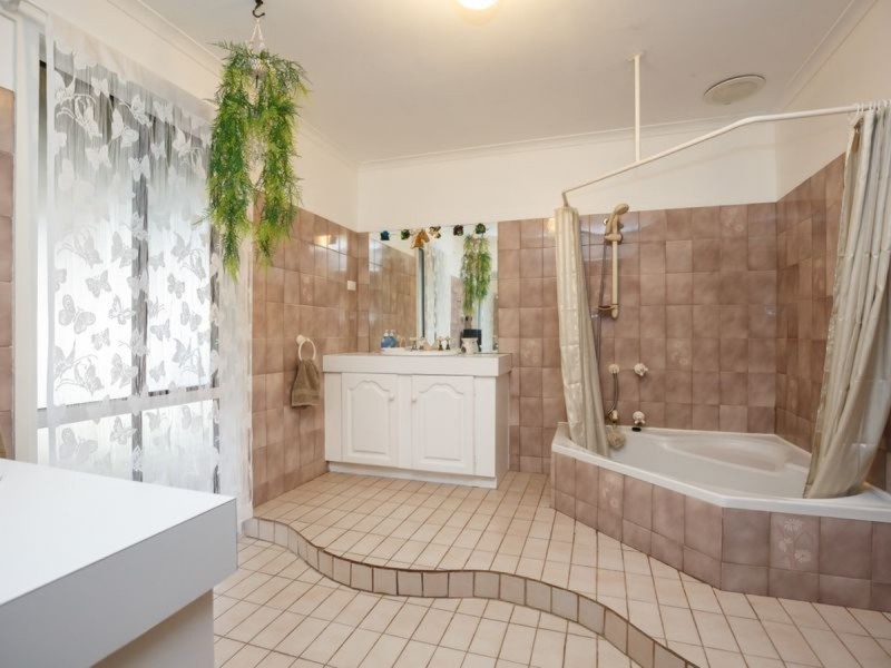 195 Stockdale Road, Stratford VIC 3862