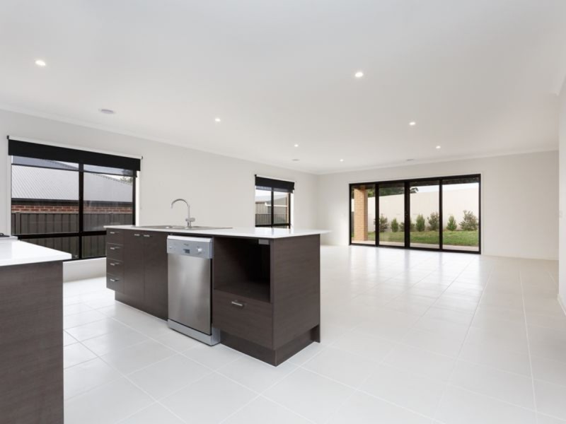 19 Relph Avenue, Sale VIC 3850