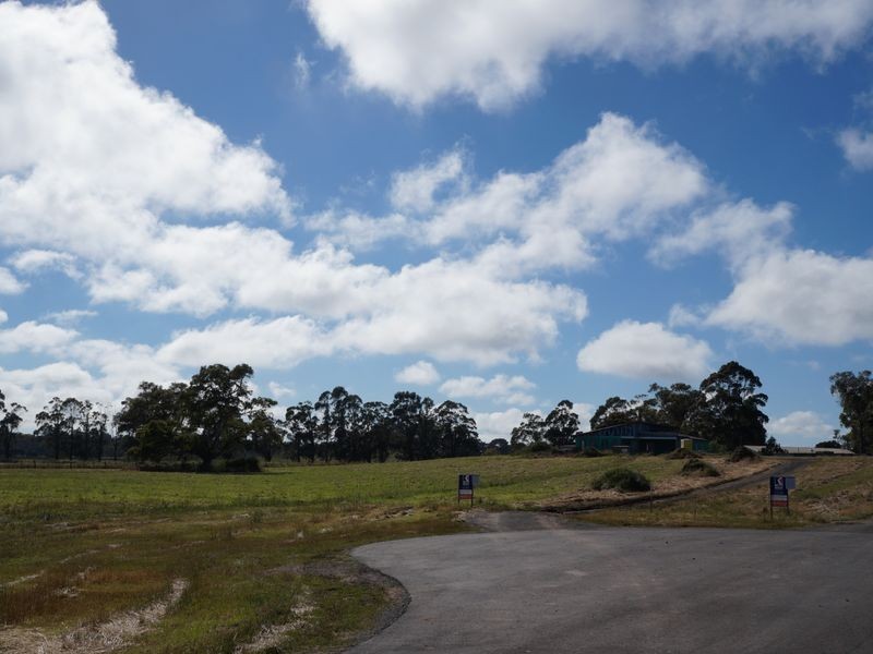 Lot1-8 Cashmere Close, Pearsondale VIC 3851