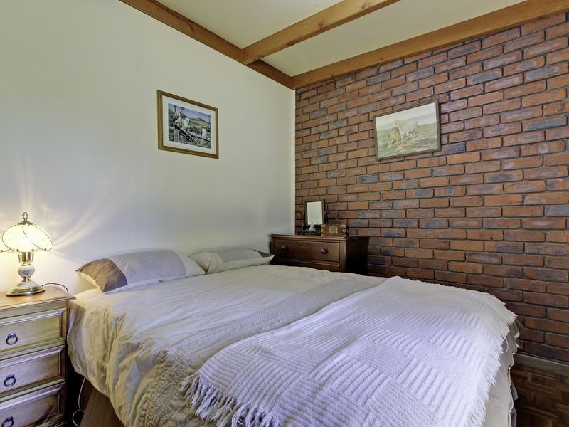 42 Hobson Street, Stratford VIC 3862