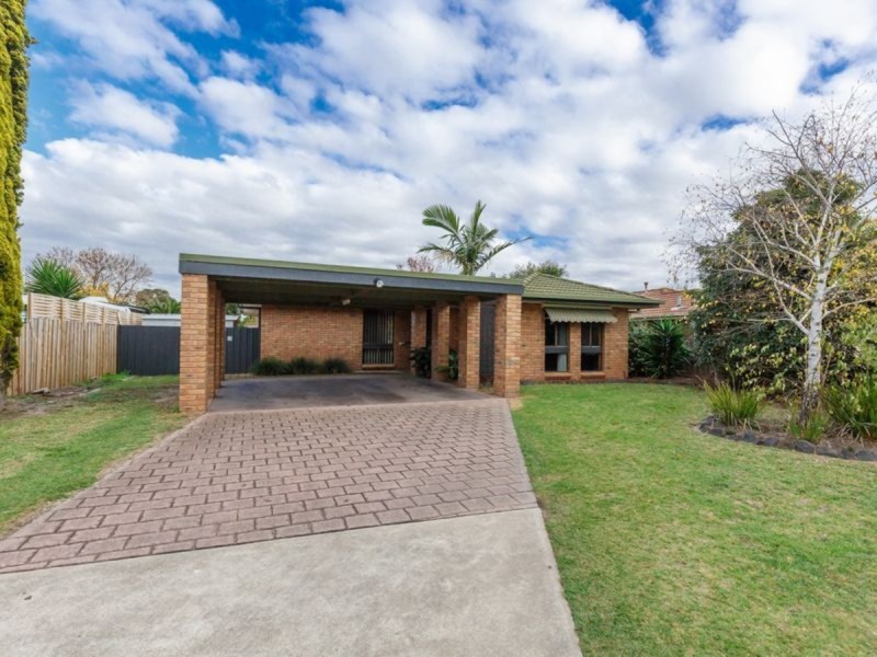 6 McDonald Court, Sale VIC 3850