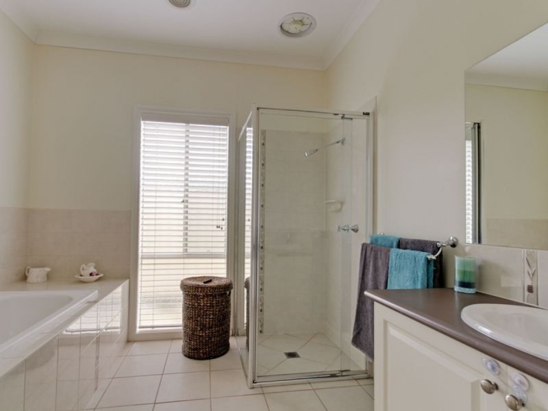 5 Ducret Court, Stratford VIC 3862