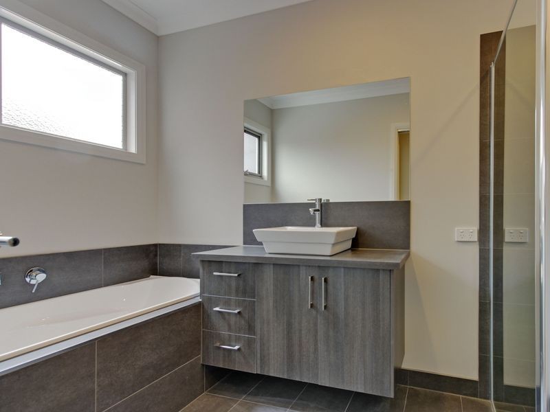 2/1 Glass Street, Sale VIC 3850