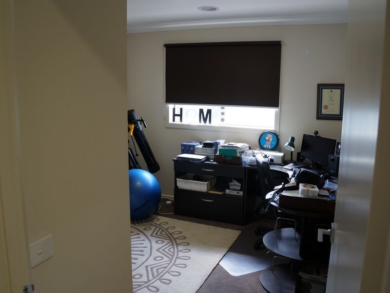 11 Stuart Place, Sale VIC 3850