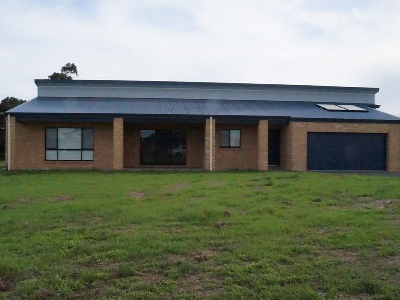 12 Cashmere Close, Sale VIC 3850