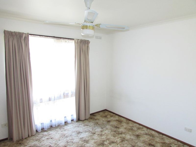 2/427 York Street, Sale VIC 3850