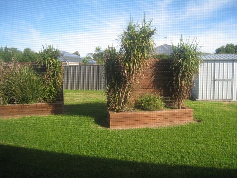 35 Dryden Place, Sale VIC 3850