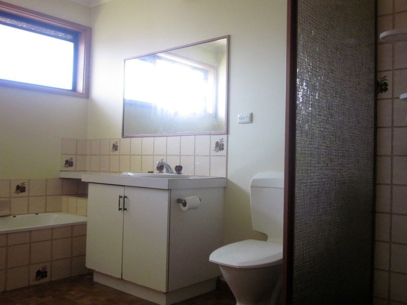 2/74 Stawell Street, Sale VIC 3850