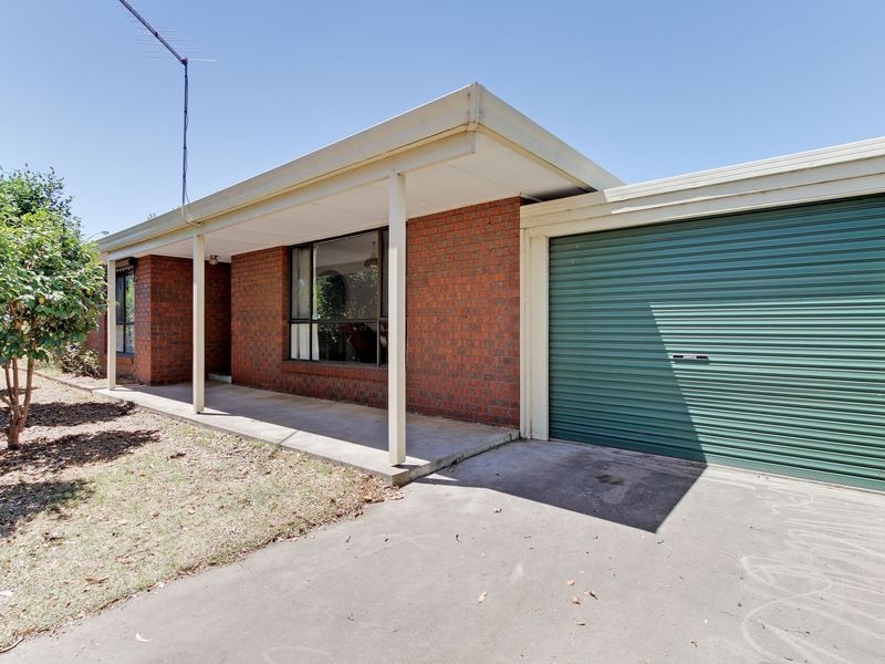 1/248 Guthridge Parade, Sale VIC 3850
