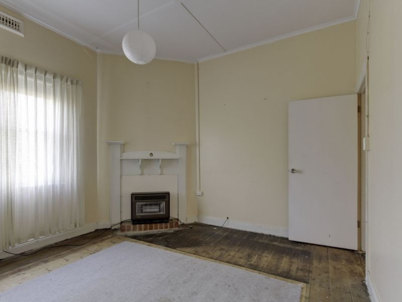 2 Mcfarlane Street, Stratford VIC 3862