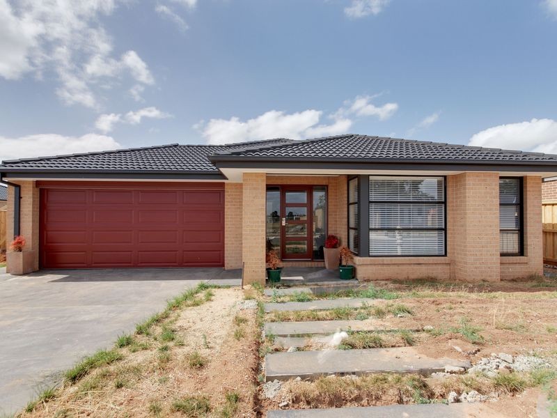 24 Ruthberg Drive, Sale VIC 3850