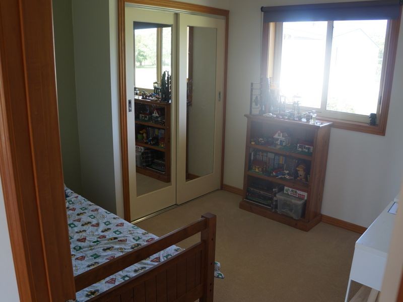 4 Sovereign Drive, Wurruk VIC 3850